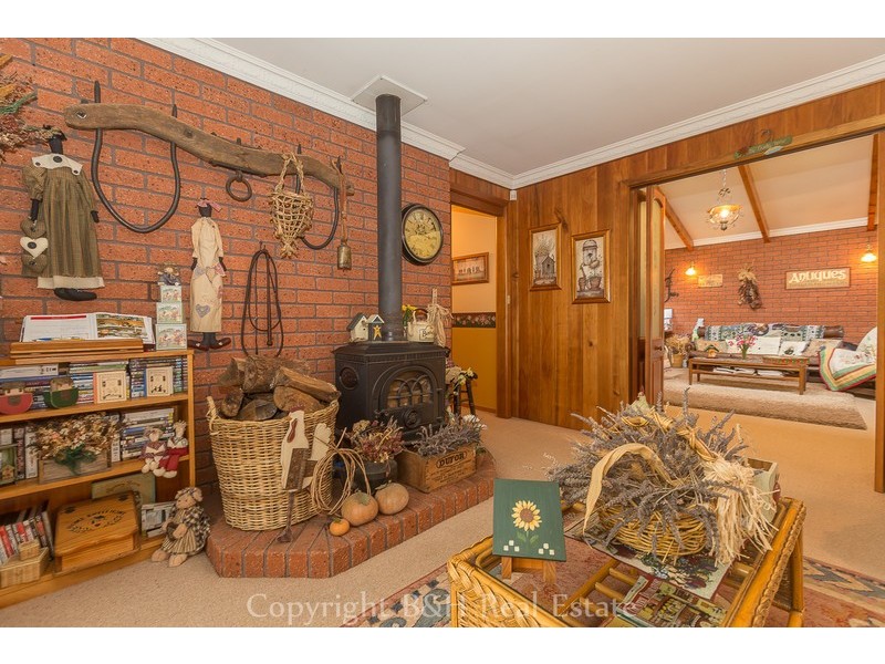 2 Russell Street, Leith TAS 7315