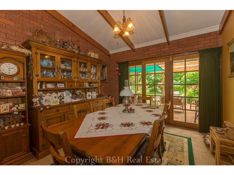 2 Russell Street, Leith TAS 7315