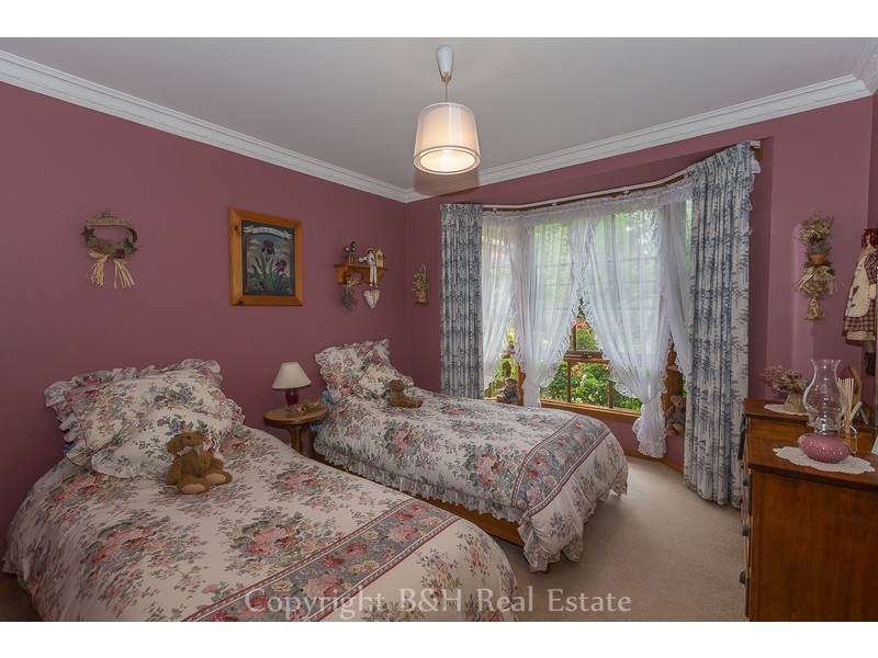 2 Russell Street, Leith TAS 7315