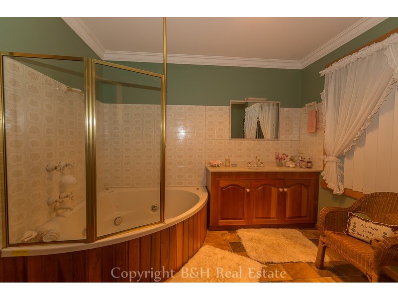 2 Russell Street, Leith TAS 7315