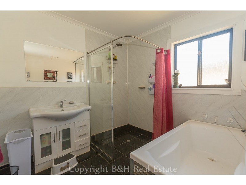 654 Spellmans Road, Wilmot TAS 7310