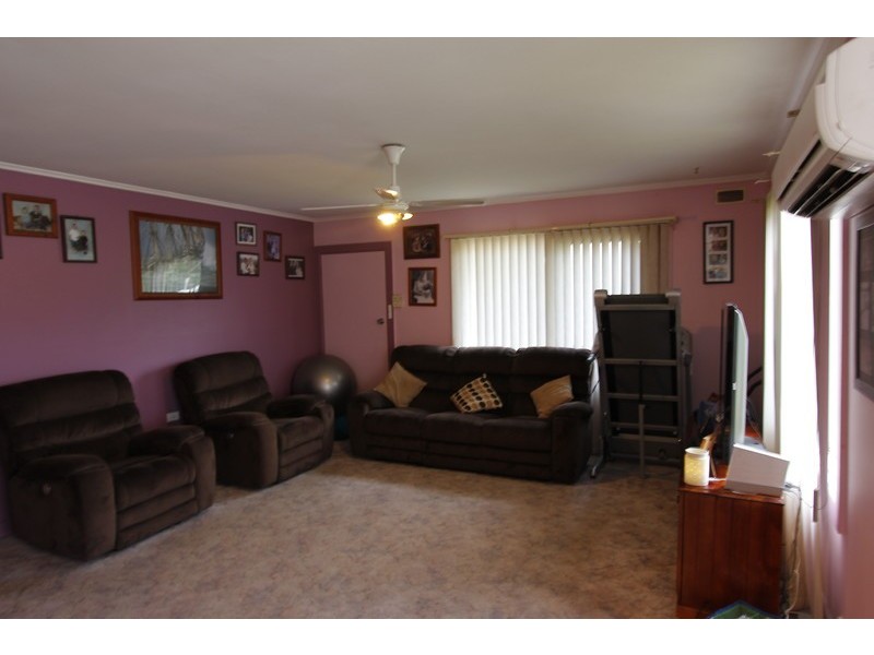 9 Howard Street, Rosebery TAS 7470