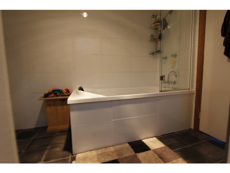 9 Howard Street, Rosebery TAS 7470