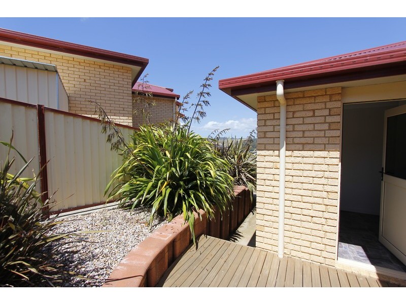 5/23 Heather Crescent, Park Grove TAS 7320