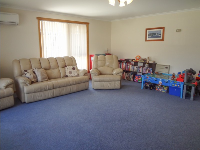 14 Arcadia Av, Turners Beach TAS 7315