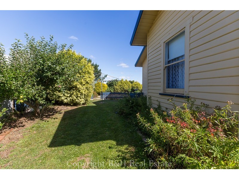 459 Pine Road, Penguin TAS 7316