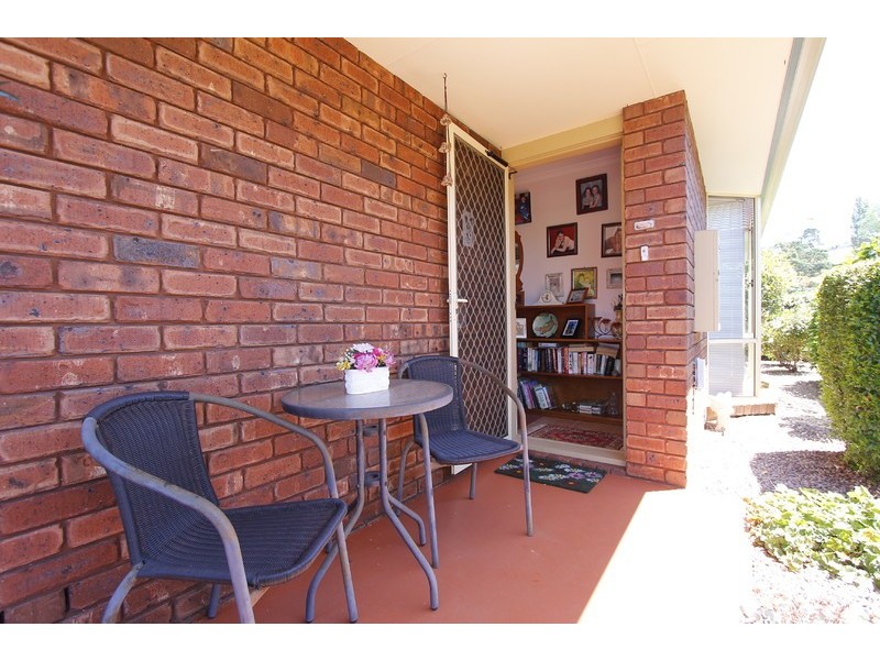 10/3 Hayward Street, Penguin TAS 7316