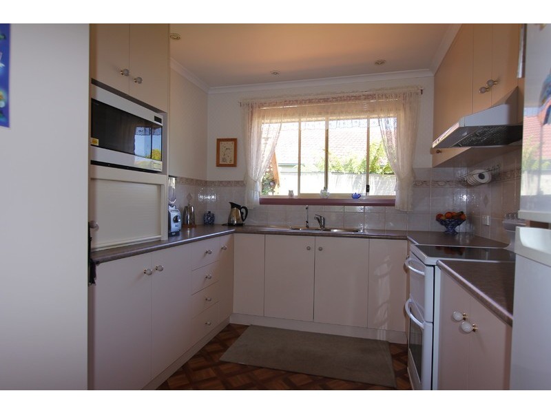 10/3 Hayward Street, Penguin TAS 7316