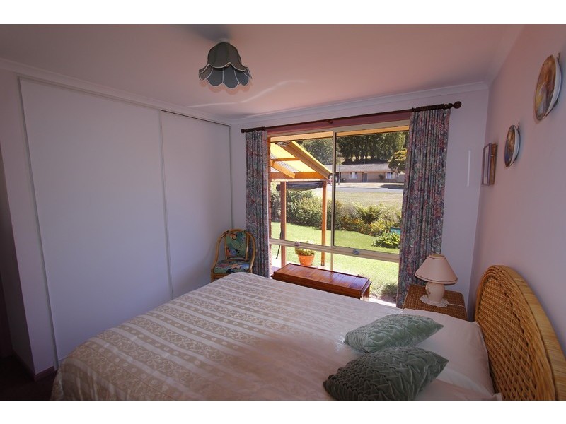 10/3 Hayward Street, Penguin TAS 7316