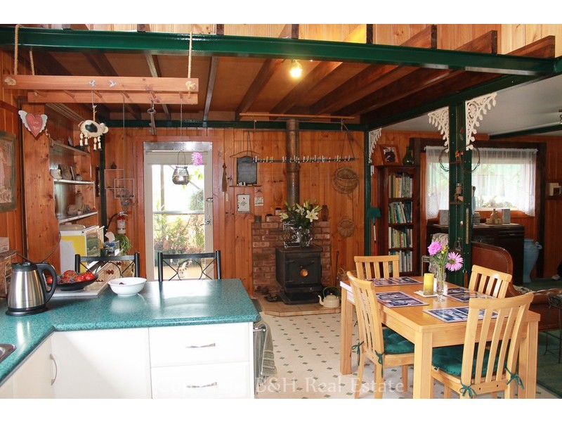 576 Stotts Road, Camena TAS 7316