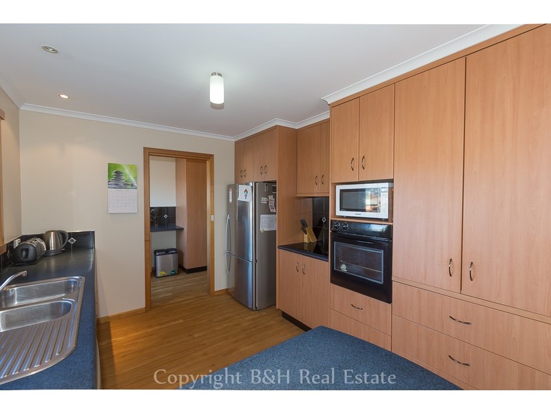 12 St Andrews Drive, Devonport TAS 7310