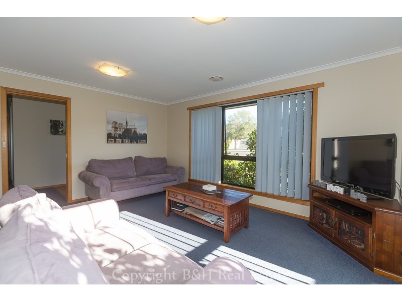 12 St Andrews Drive, Devonport TAS 7310