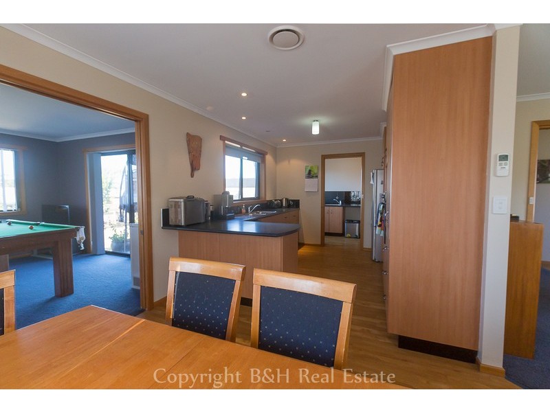 12 St Andrews Drive, Devonport TAS 7310