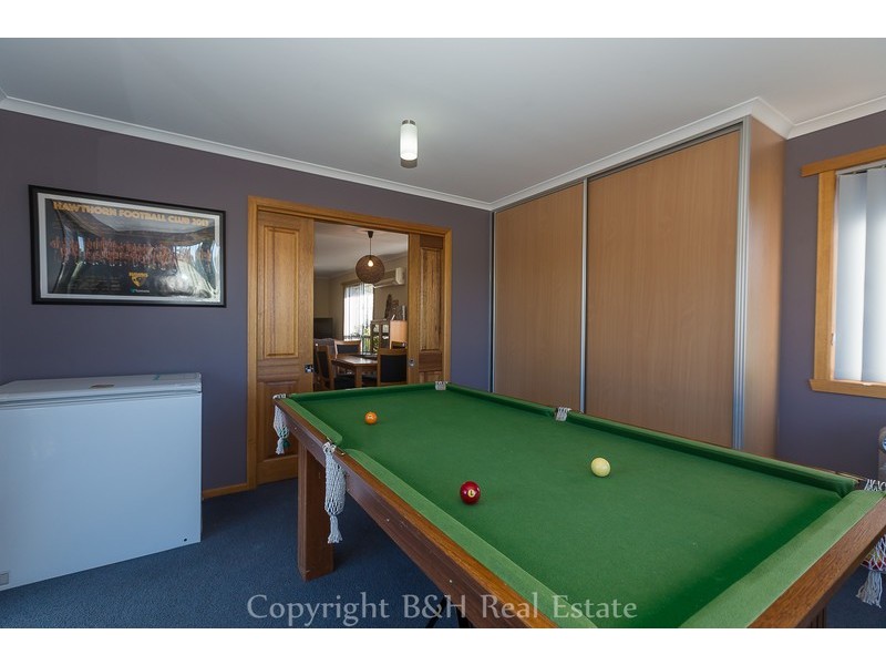 12 St Andrews Drive, Devonport TAS 7310