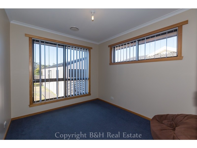 12 St Andrews Drive, Devonport TAS 7310