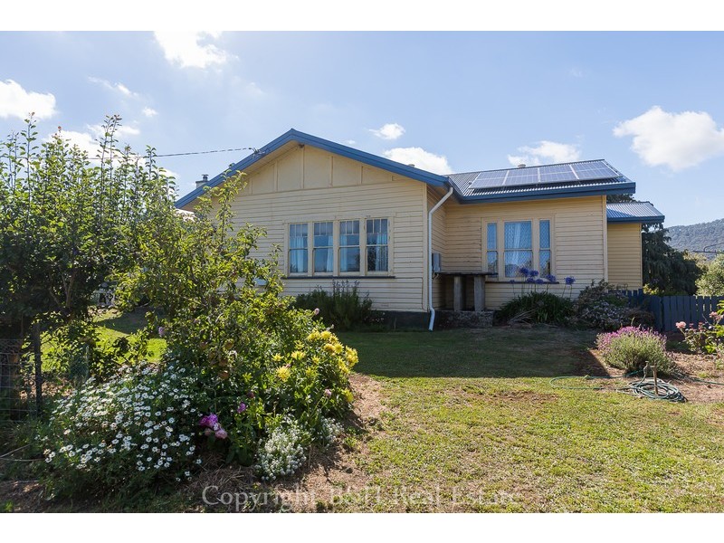 459 Pine Road, Penguin TAS 7316
