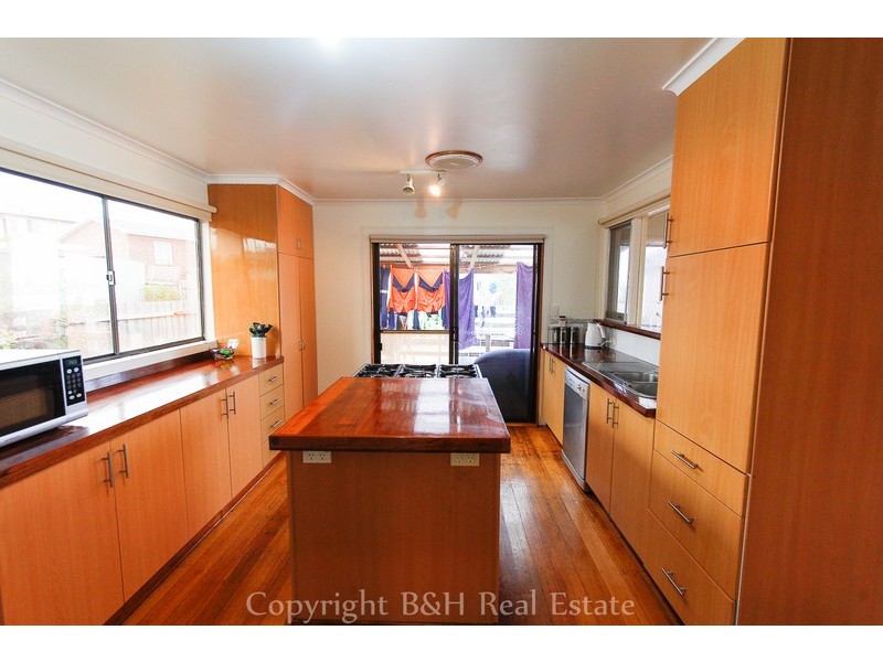 16 Grenville Street, Acton TAS 7320
