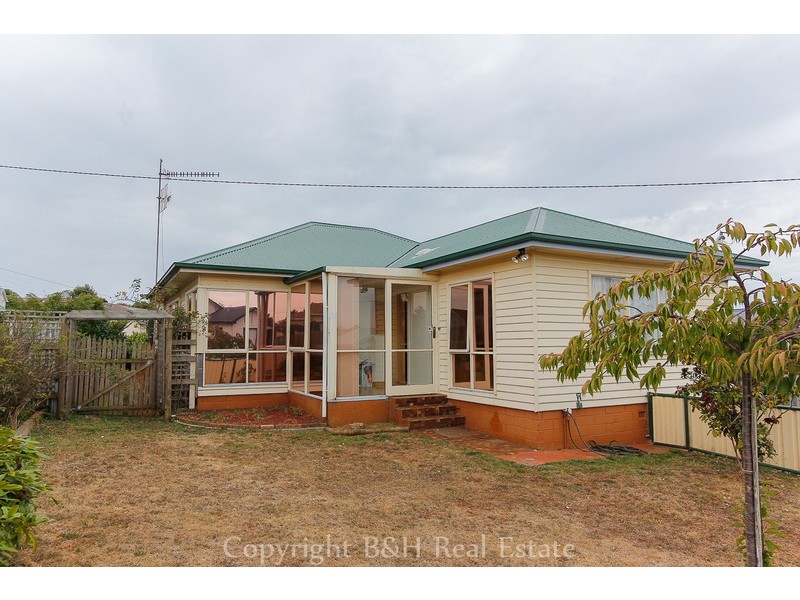 16 Grenville Street, Acton TAS 7320