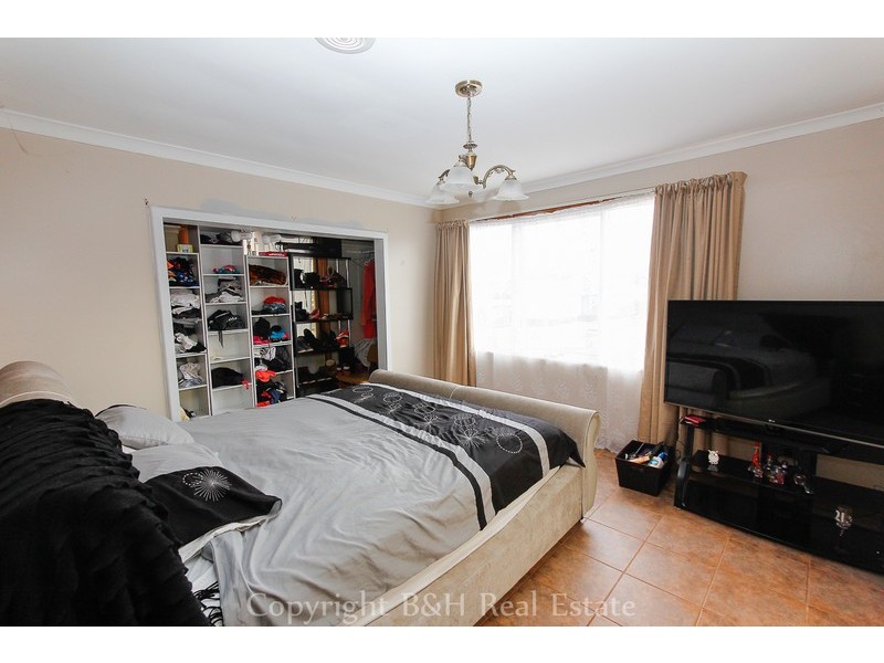 16 Grenville Street, Acton TAS 7320