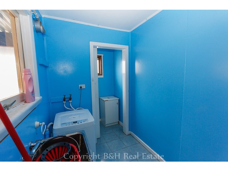 16 Grenville Street, Acton TAS 7320