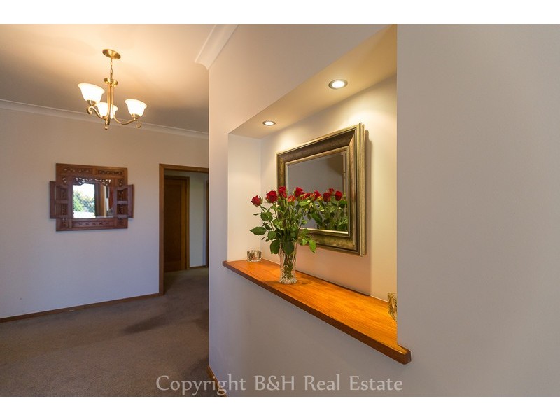 6 Duke Street, Upper Burnie TAS 7320