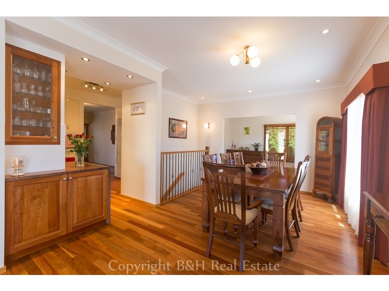 6 Duke Street, Upper Burnie TAS 7320