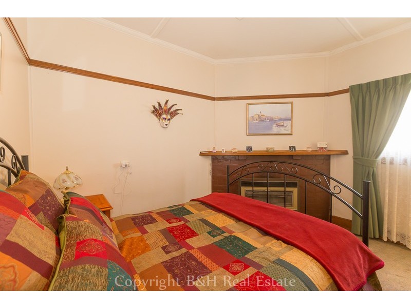 6 Duke Street, Upper Burnie TAS 7320