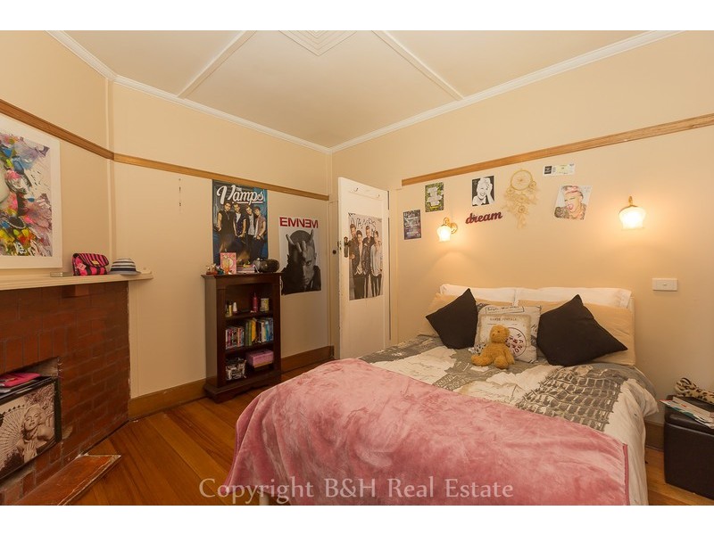 6 Duke Street, Upper Burnie TAS 7320