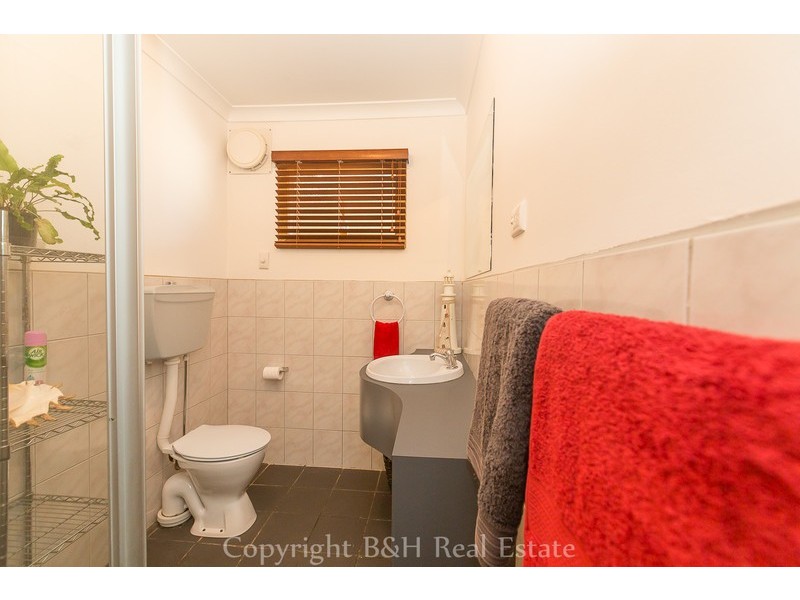 6 Duke Street, Upper Burnie TAS 7320