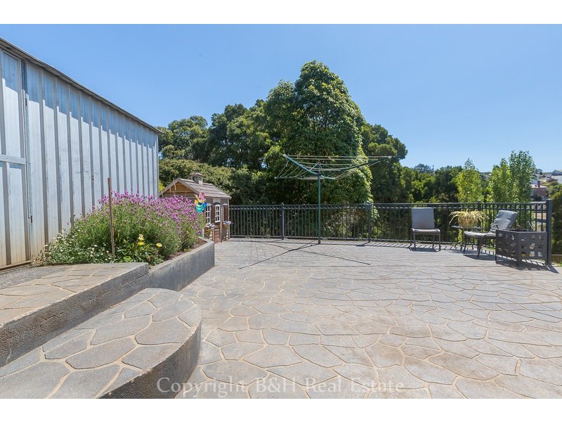 6 Duke Street, Upper Burnie TAS 7320