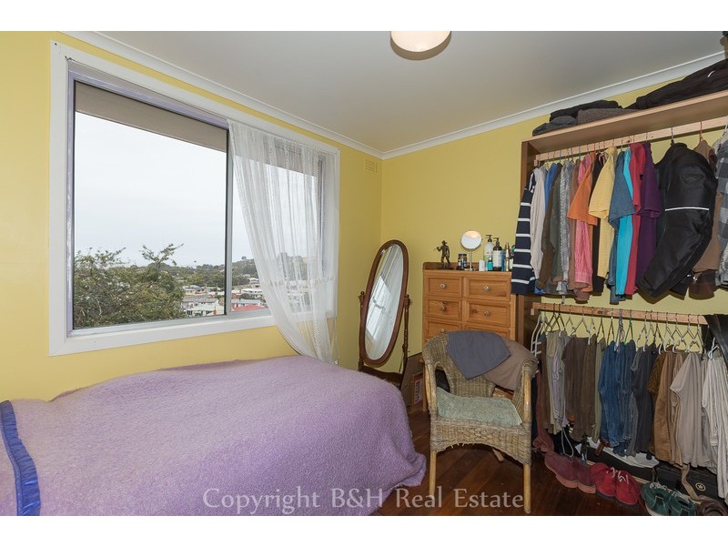 17 Clarke Street, Ulverstone TAS 7315