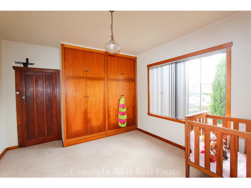 10 Hellyer Street, Smithton TAS 7330