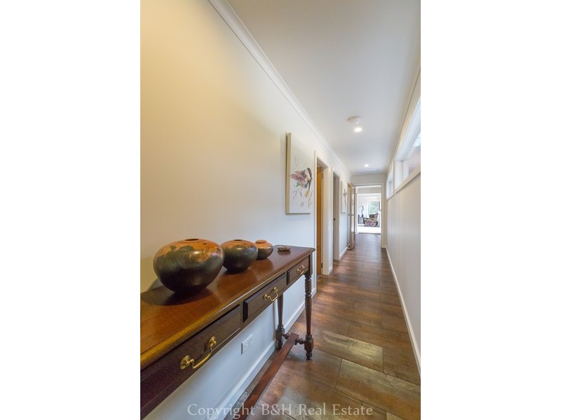 11 Bridge Street, Sisters Beach TAS 7321