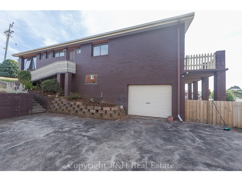 5 Hales Street, Penguin TAS 7316