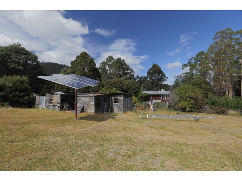 196 Wilks Road, Lorinna TAS 7306