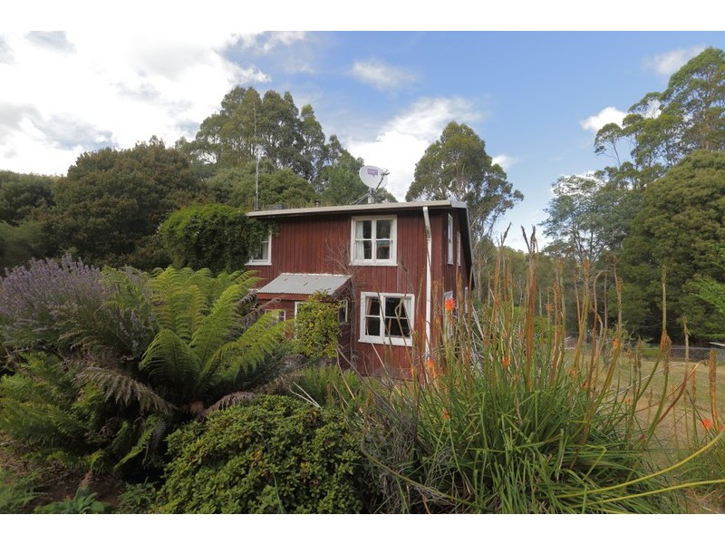 196 Wilks Road, Lorinna TAS 7306