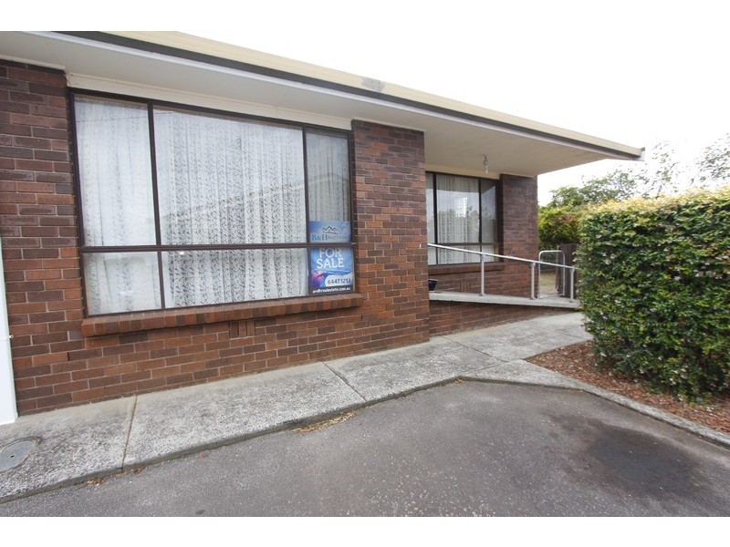 4/25-27 Victoria Street, Devonport TAS 7310