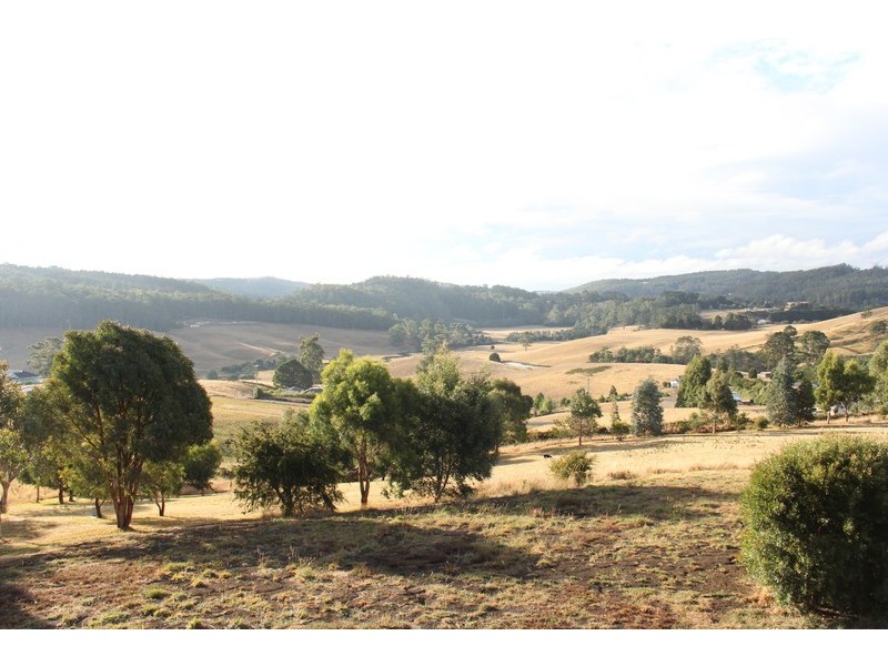 16 Truro Place, Acacia Hills TAS 7306