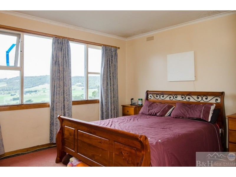 180 Haywoods Road, Gunns Plains TAS 7315