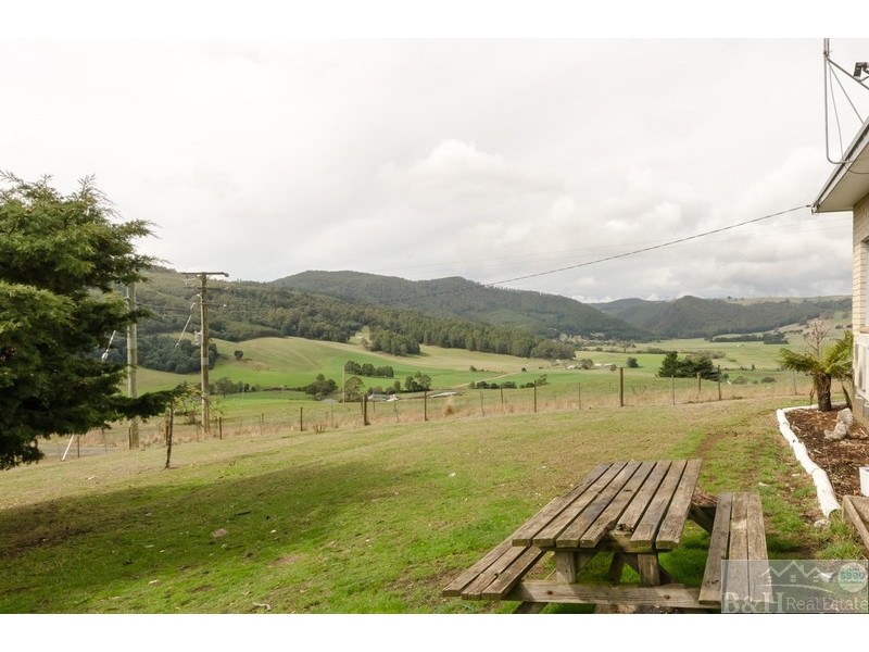 180 Haywoods Road, Gunns Plains TAS 7315