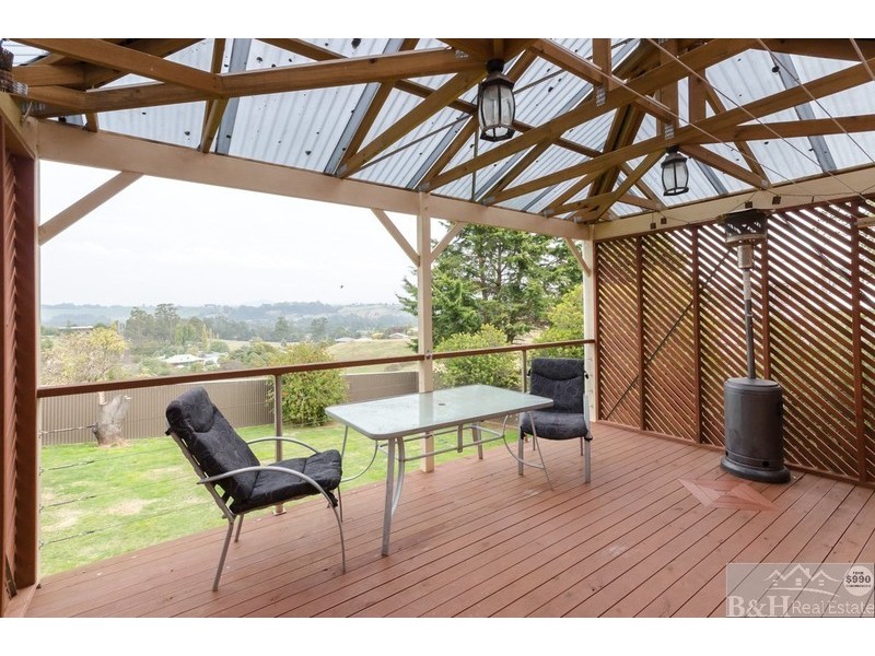 25 Lakin Street, West Ulverstone TAS 7315