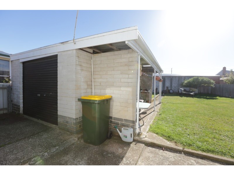 2 Hampden Court, Devonport TAS 7310