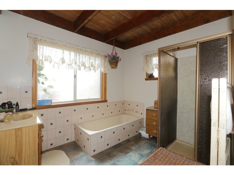 369 Back Road, Wilmot TAS 7310