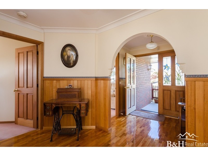 9 West Mooreville, Park Grove TAS 7320