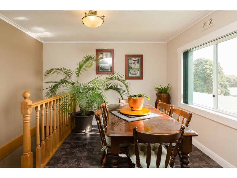 11 Elizabeth Street, Penguin TAS 7316