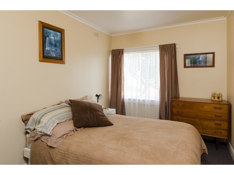 11 Elizabeth Street, Penguin TAS 7316