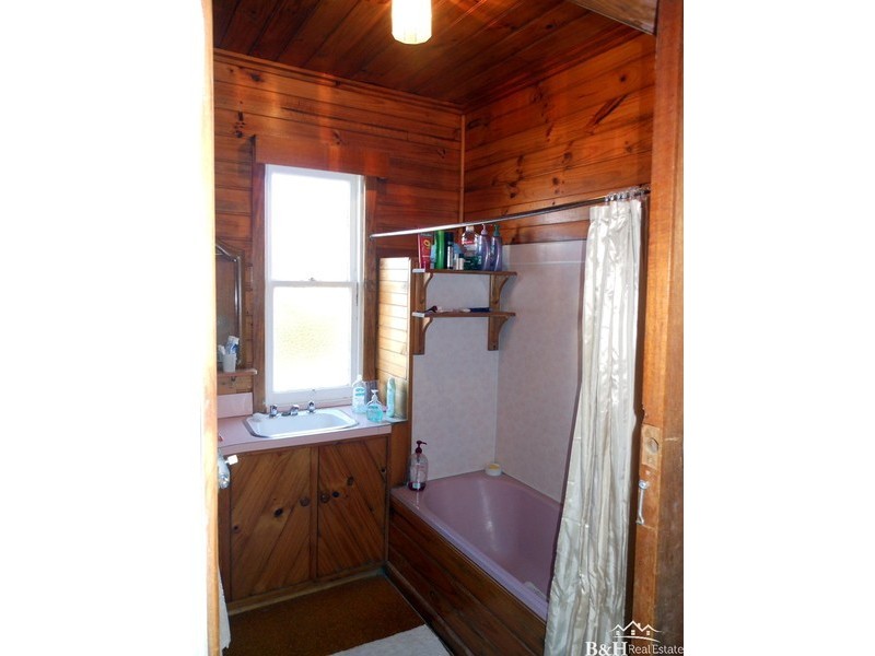 20 Federal Street, Upper Burnie TAS 7320