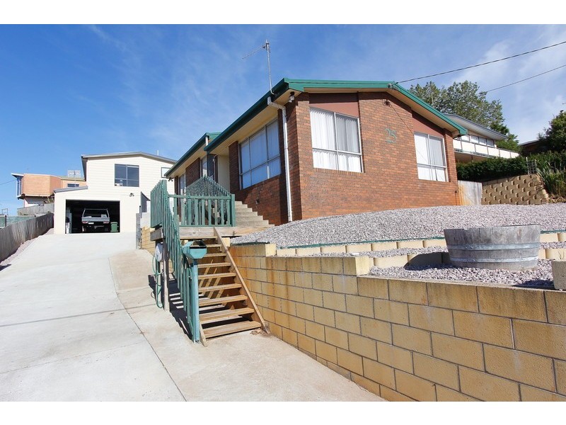 25a Grandview Avenue, Park Grove TAS 7320