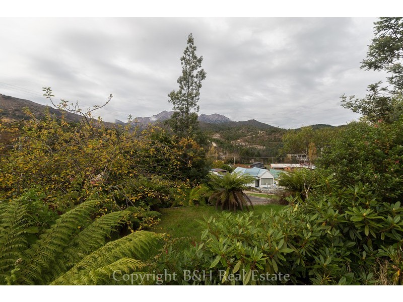 93 Batchelor Street, Queenstown TAS 7467