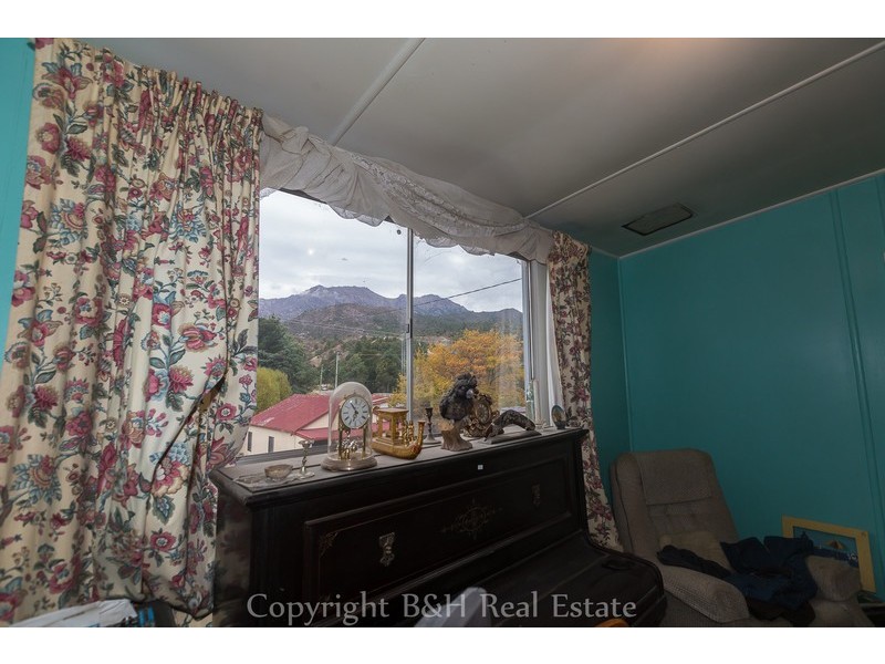 93 Batchelor Street, Queenstown TAS 7467